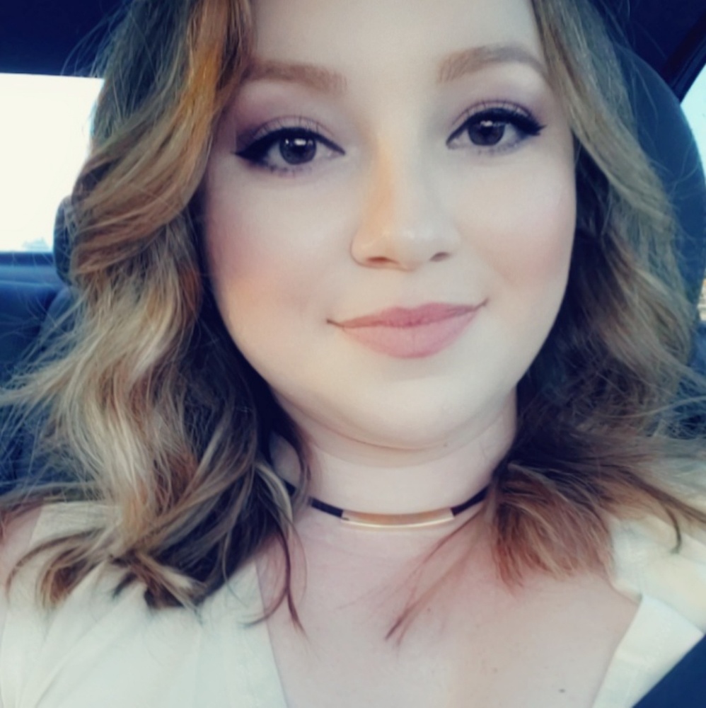 Meet your Posher, Gabrielle